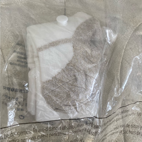 Disney Minnie Mouse Dress - Picture 4 of 5